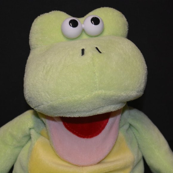 Ganz Plush Frog Musical Ribbets Hand Puppet Toy - Picture 2 of 7